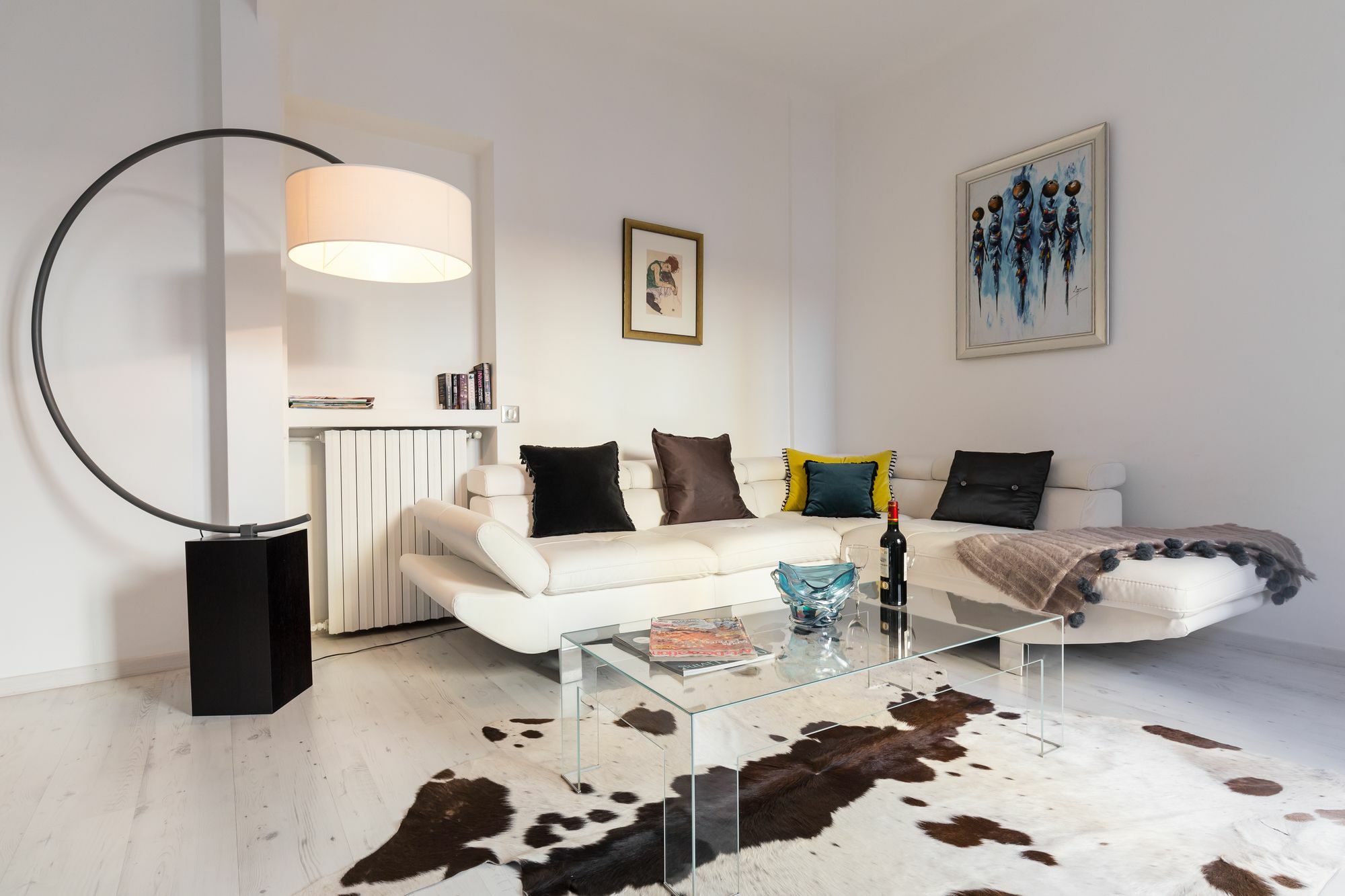 Centrally Located Modern 2 Bed Apartment In Cannes With Aircon And High Ceilings And Modern Design 696 ภายนอก รูปภาพ